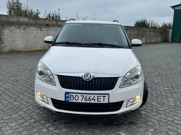 Авто Skoda Fabia 2012 № 8038994