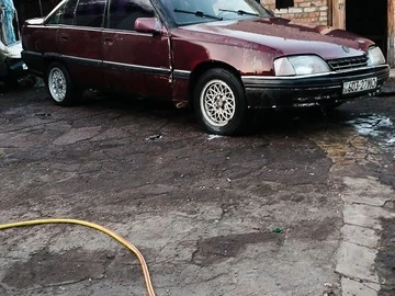 Авто Opel Omega 1990 № 8039027