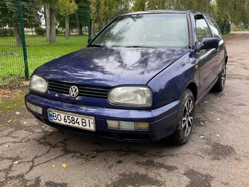 Авто Volkswagen Golf 1993 № 8039034