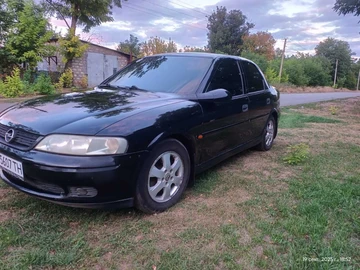 Авто Opel Vectra 2000 № 8039153