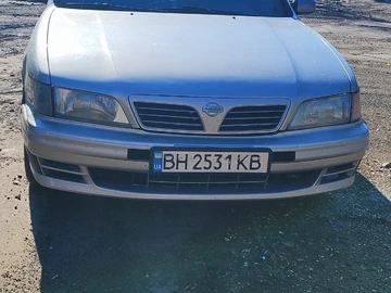 Авто Nissan Maxima 1995 № 8039336