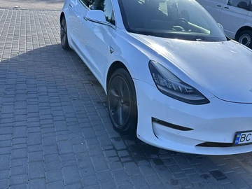 Авто Tesla Model 3 2020 № 8039538