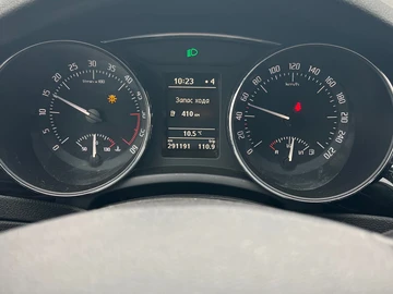 Авто Skoda Superb 2012 № 8039558