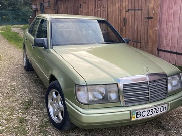 Авто Mercedes E Серия 1987 № 8039600