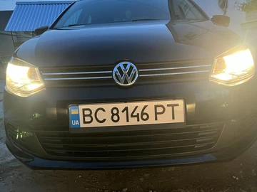Авто Volkswagen Polo 2011 № 8039601