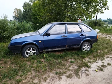 Авто ВАЗ 2109 1997 № 8039698