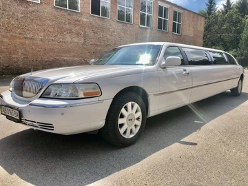 Авто Lincoln Town Car 2003 № 8039793