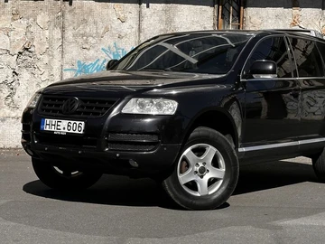 Авто Volkswagen Touareg 2003 № 8039865