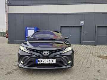 Авто Toyota Camry 2018 № 8039909