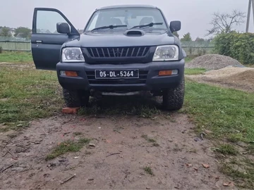 Авто Mitsubishi L 200 2005 № 8040020