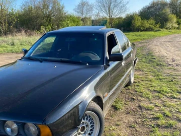 Авто BMW 5 Серия 1991 № 8040029
