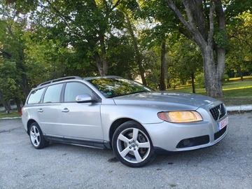 Авто Volvo V70 2008 № 8040056