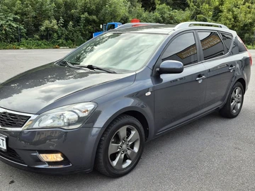 Авто KIA Cee X27 D 2009 № 8040072