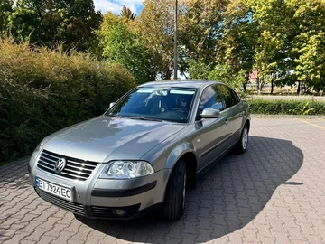 Авто Volkswagen Passat Sedan 2004 № 8040179