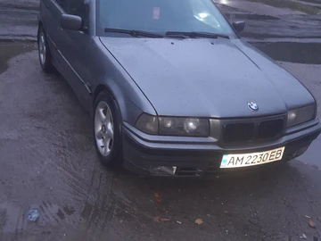 Авто BMW 3 Серия 1992 № 8040187
