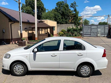 Авто Chevrolet Aveo 2009 № 8040222