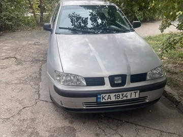 Авто SEAT Ibiza 2002 № 8040224