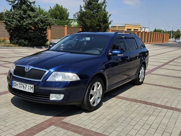 Авто Skoda Octavia 2007 № 8040231