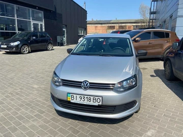 Авто Volkswagen Polo 2012 № 8040240