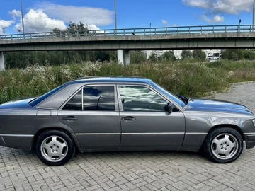 Авто Mercedes 200 1990 № 8040267