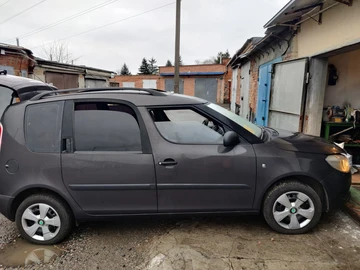 Авто Skoda Roomster 2011 № 8040270