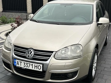 Авто Volkswagen Jetta 2008 № 8040279