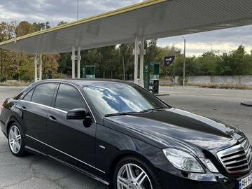 Авто Mercedes E Серия 2012 № 8040296