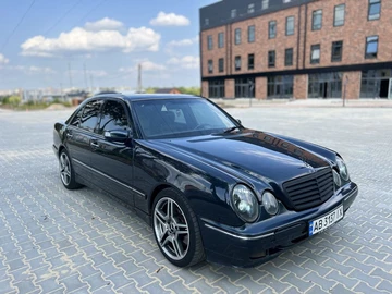 Авто Mercedes E Серия 2000 № 8040424