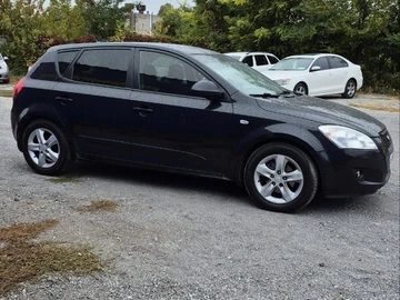 Авто KIA Cee X27 D 2008 № 8040633