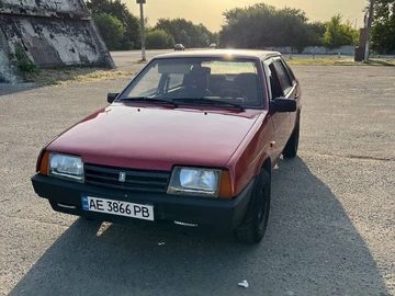 Авто ВАЗ 21099 1993 № 8040920