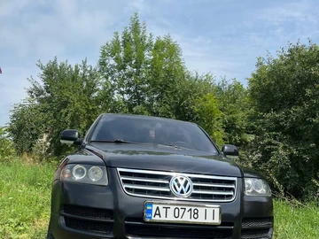 Авто Volkswagen Touareg 2004 № 8040963