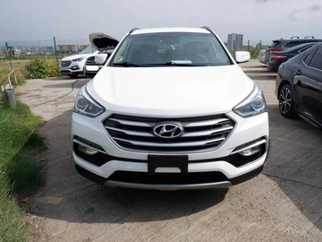Авто Hyundai Santa Fe 2017 № 8041012