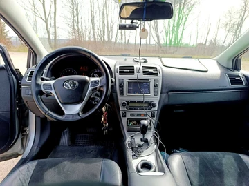 Авто Toyota Avensis 2013 № 8041109