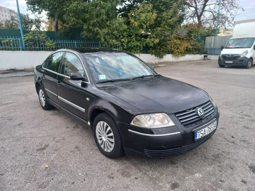Авто Volkswagen Passat Sedan 2004 № 8041143