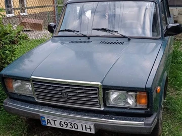 Авто ВАЗ 2107 2000 № 8041151