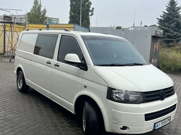 Авто Volkswagen Transporter 2012 № 8041155