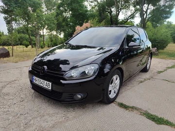Авто Volkswagen Golf 2010 № 8041352