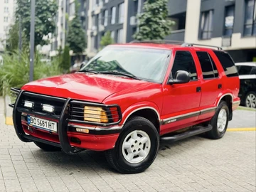 Авто Chevrolet Blazer 1996 № 8041374
