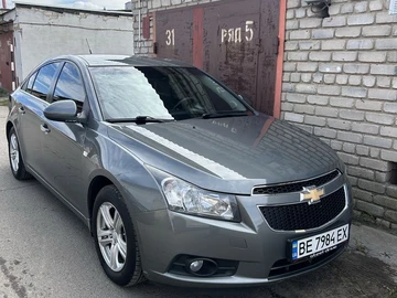 Авто Chevrolet Cruze 2011 № 8041617