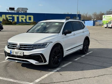 Авто Volkswagen Tiguan 2022 № 8041682