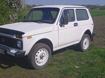 Авто ВАЗ 2121 1983 № 8041694