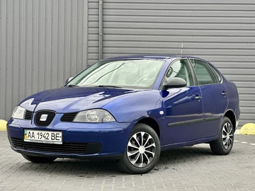 Авто SEAT Cordoba 2004 № 8041702