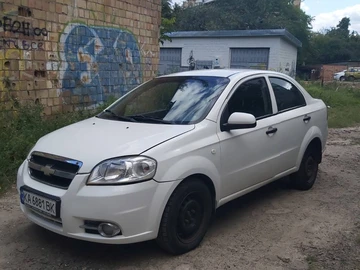 Авто Chevrolet Aveo 2010 № 8041809
