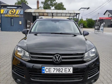 Авто Volkswagen Touareg 2014 № 8042024