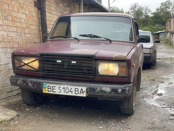 Авто ВАЗ 2107 1996 № 8042031