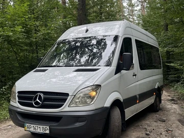 Авто Mercedes 220 2009 № 8042095