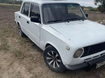 Авто ВАЗ 2101 1980 № 8042120