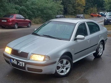 Авто Skoda Octavia 2004 № 8042134