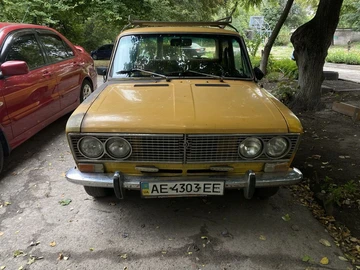 Авто ВАЗ 2103 1977 № 8042138