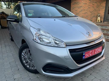 Авто Peugeot 208 2017 № 8042379